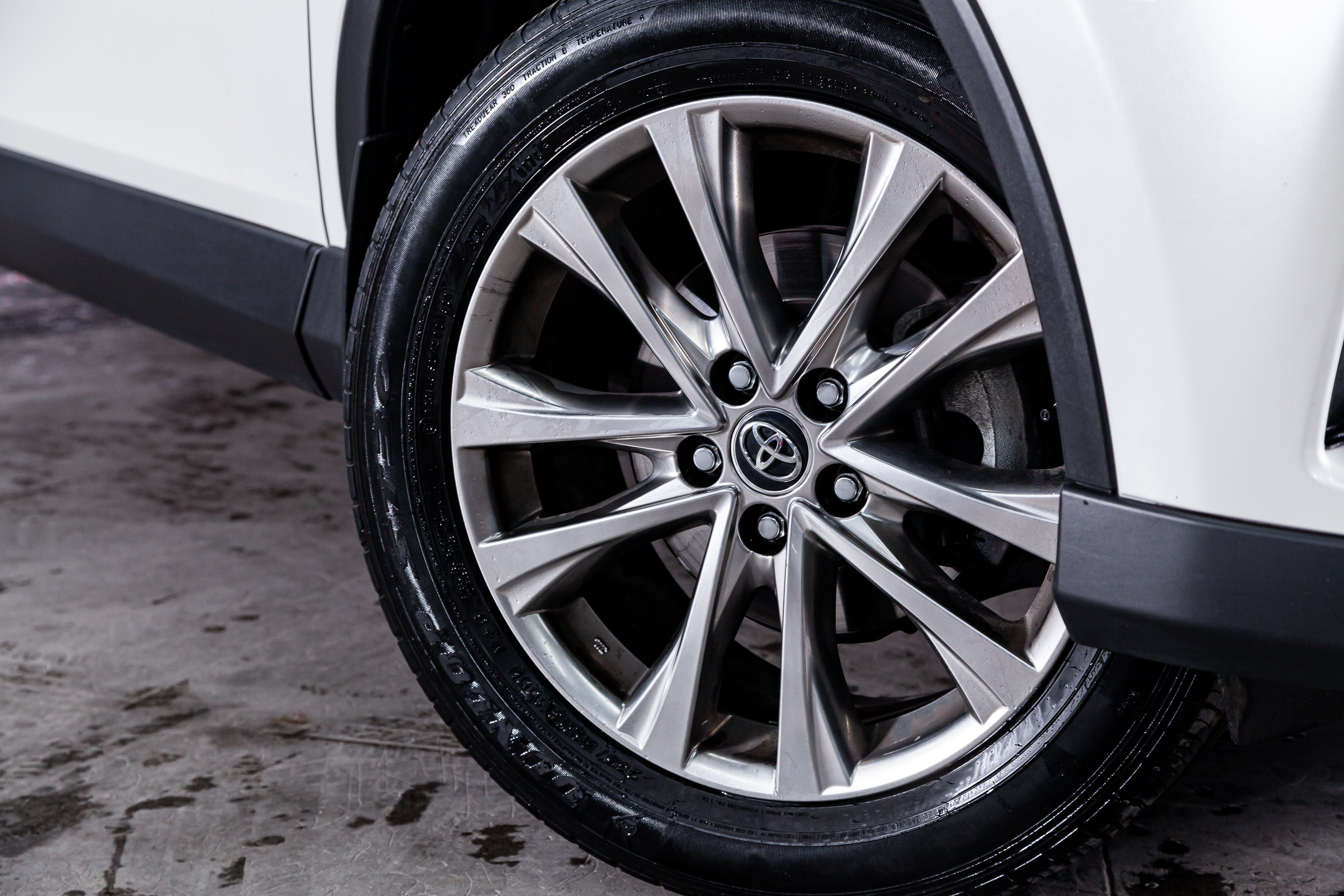 quiet tires for toyota rav4